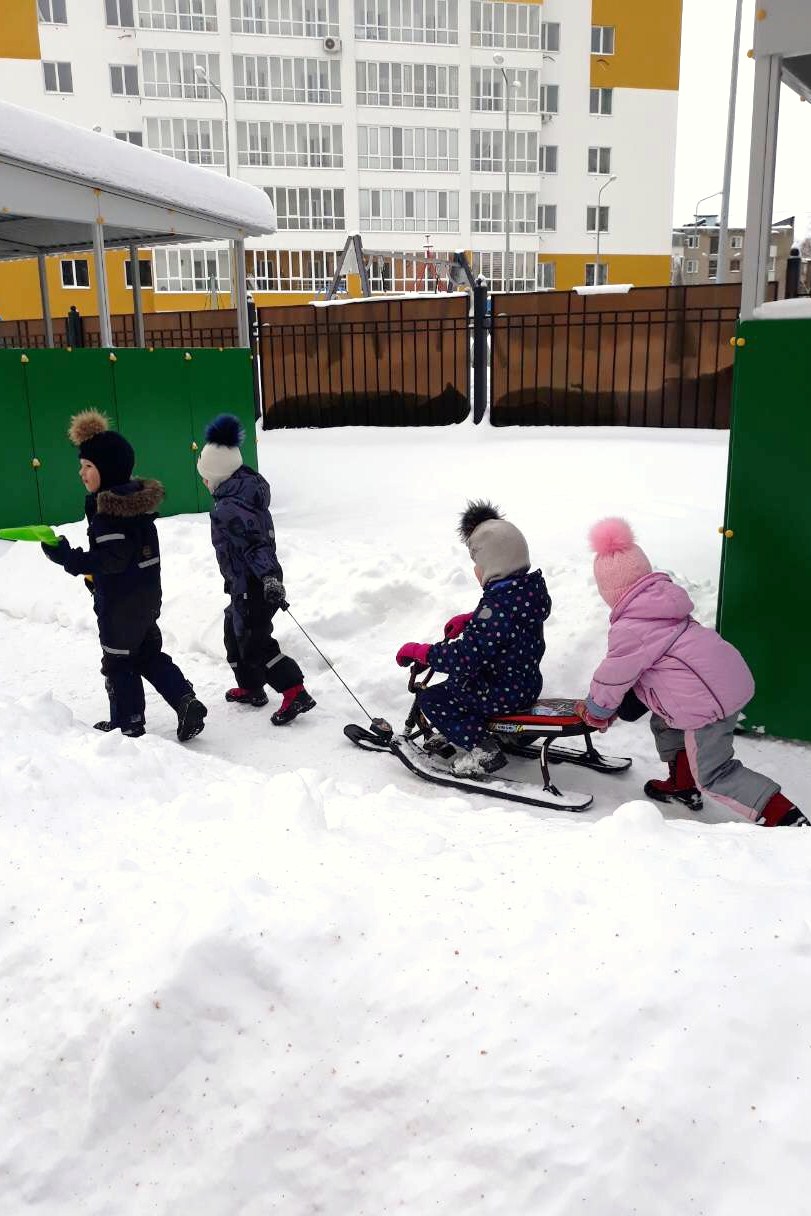 Зимние подвижные игры и упражнения на прогулках